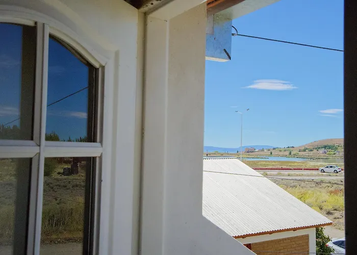 Hostel Aves Del Lago